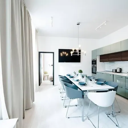 Brand New Stylish Very * 부다페스트